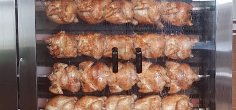 Especialidad en pollos asados